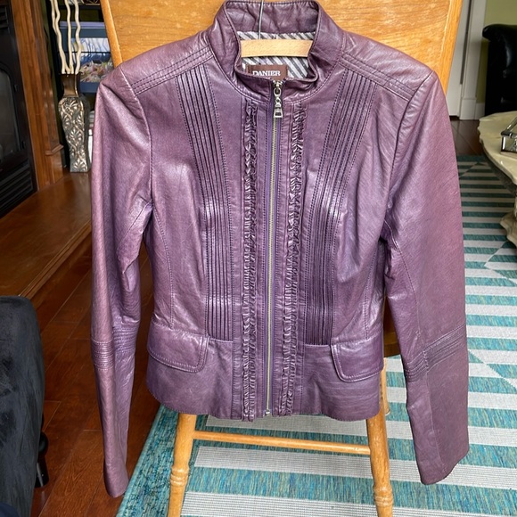 Danier Jackets & Blazers - Danier Leather Jacket Size 2XS 4 Color Purple